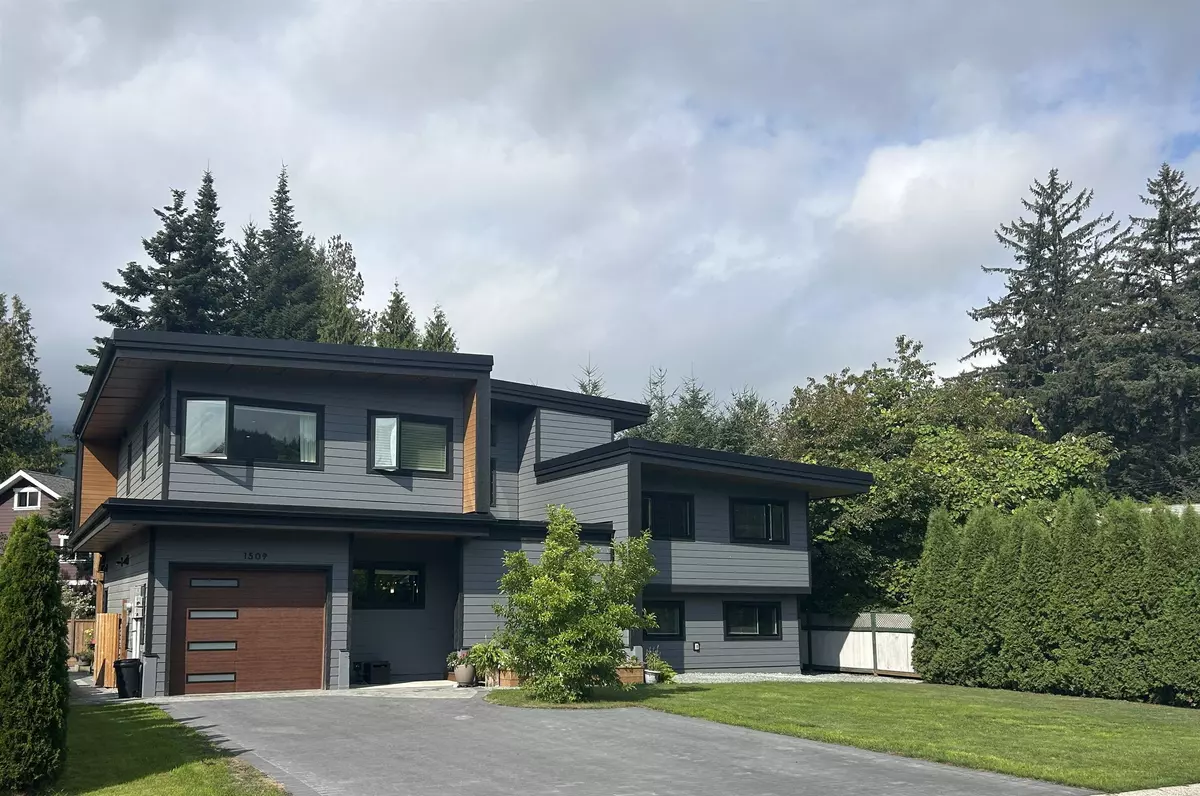 Squamish, BC V0N 1H0,1509 Eagle Run DR