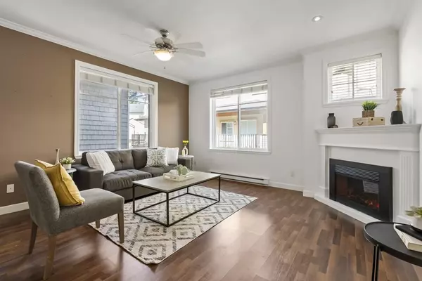 Surrey, BC V4N 5W1,8633 159 ST #18