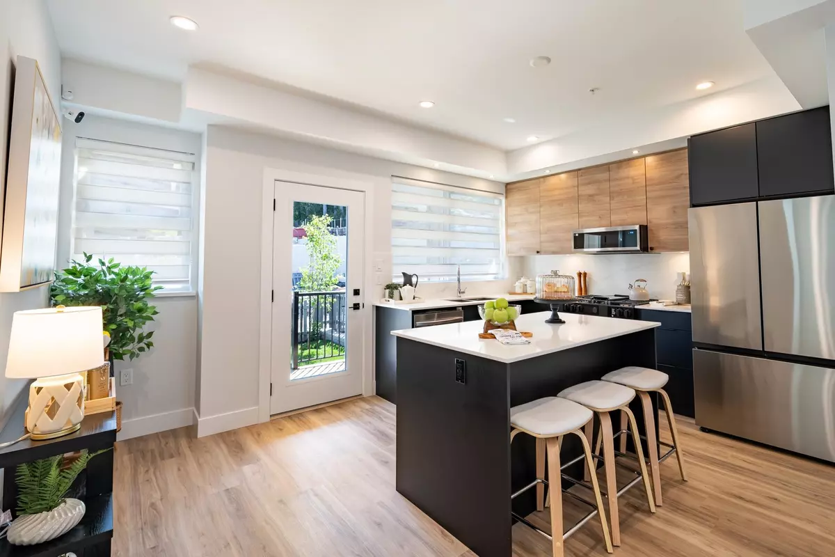 Maple Ridge, BC V2W 0K9,10640 248 ST #50