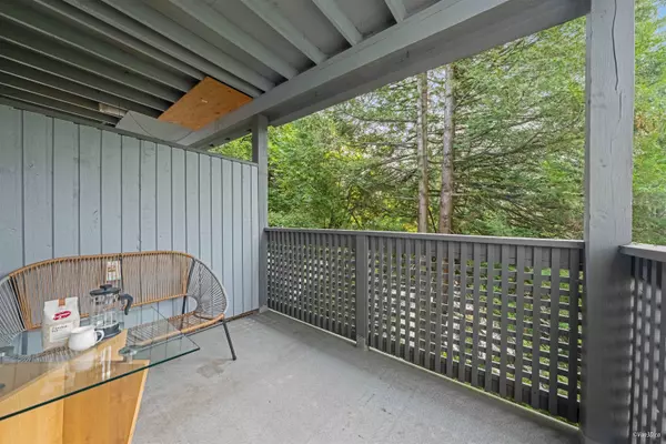 Port Moody, BC V3H 1V2,200 Westhill PL #141