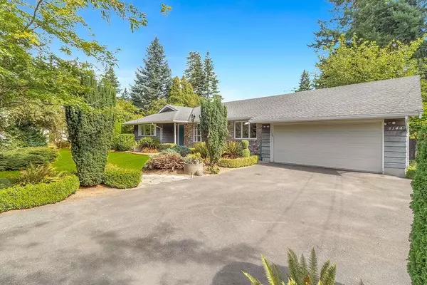 Langley, BC V2Z 2P5,5144 235 ST