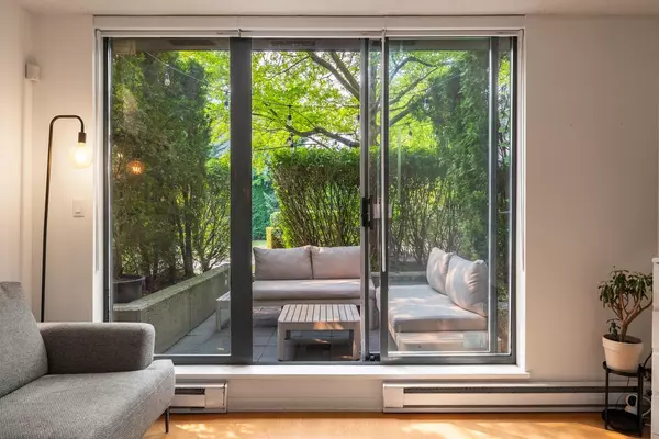 Vancouver, BC V5R 6G9,3520 Crowley DR #115