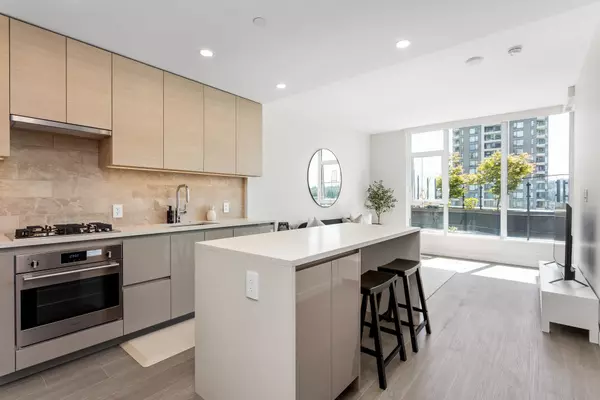 Burnaby, BC V5C 0N7,2186 Gilmore AVE #601