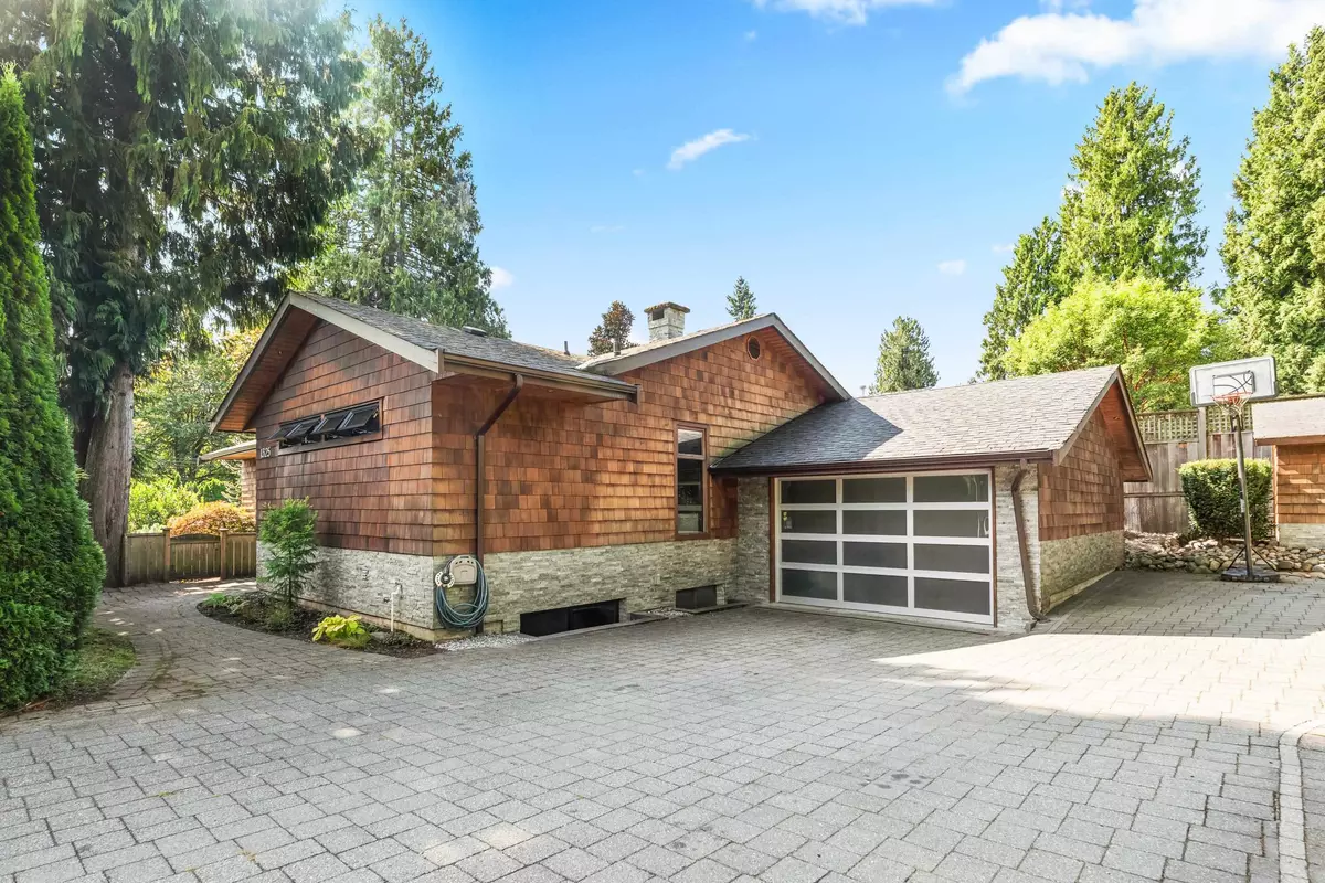 West Vancouver, BC V7V 4J4,1325 25th ST