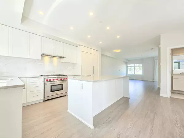 Pitt Meadows, BC V3Y 0G6,19451 Sutton AVE #139