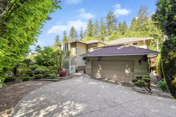 North Vancouver, BC V7R 4W6,5885 Nancy Greene WAY