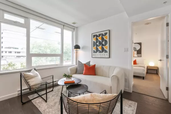 Vancouver, BC V5R 0E4,5665 Boundary RD #516