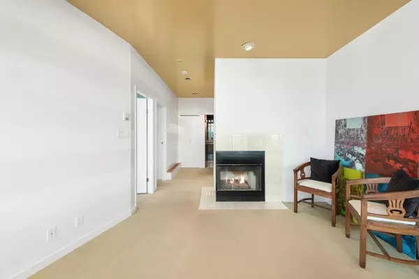 Vancouver, BC V6E 4M8,1277 Nelson ST #1801