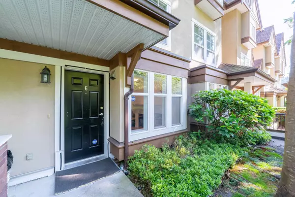 Burnaby, BC V3N 1H3,7238 18th AVE #6