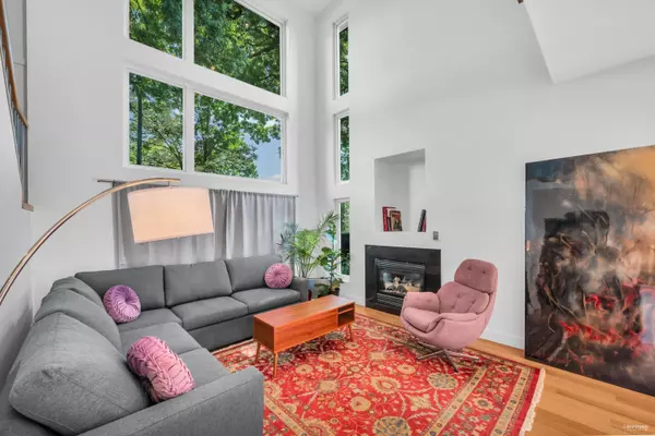 Vancouver, BC V5V 4A9,3205 Carolina ST