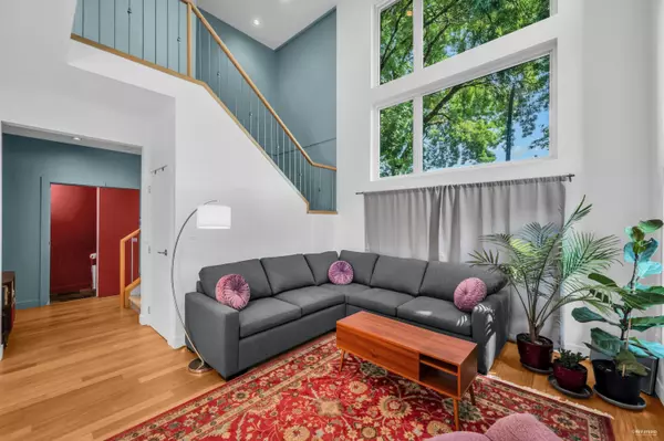 Vancouver, BC V5V 4A9,3205 Carolina ST