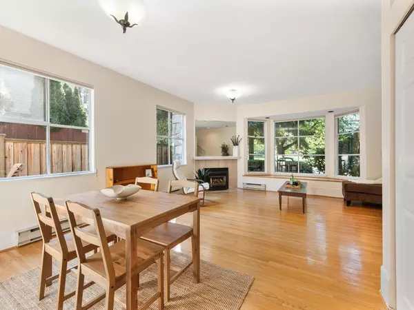 Burnaby, BC V5H 2M5,5400 Patterson AVE #11