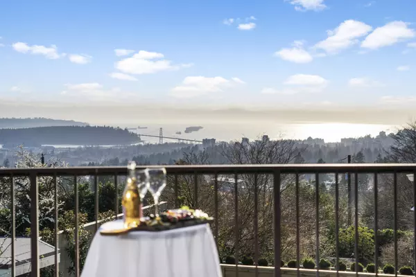 North Vancouver, BC V7N 1E2,437 E 29th ST