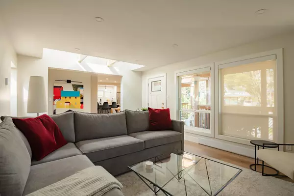 Gibsons, BC V0N 1V0,535 Gower Point RD