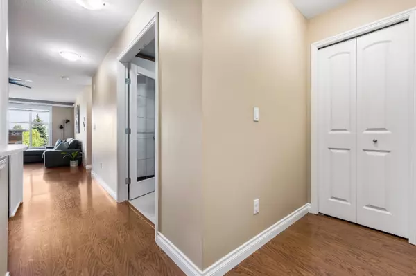 Chilliwack, BC V2P 4E2,8955 Edward ST #302