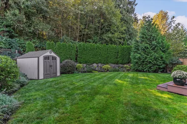 Cultus Lake, BC V2R 0K7,45480 Ariel PL