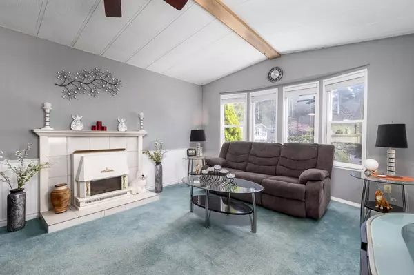 Langley, BC V2Z 1Z1,2315 198 ST #8