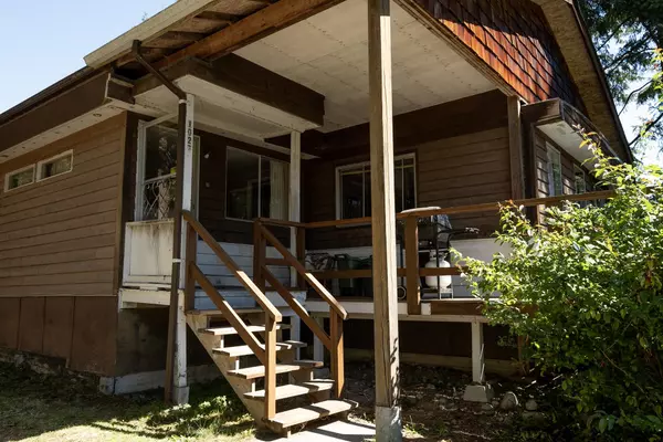 Gibsons, BC V0N 1V3,1022 Fairview RD