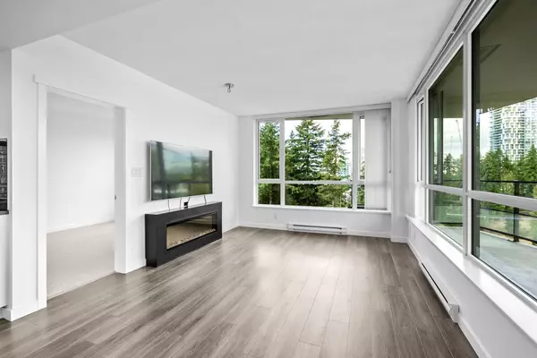 Coquitlam, BC V3B 0P4,3096 Windsor Gate #1106