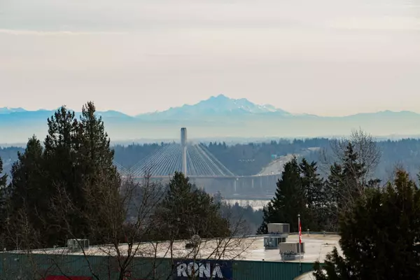 Coquitlam, BC V3K 0C5,958 Ridgeway AVE #801
