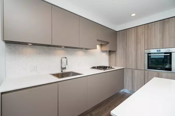 Burnaby, BC V3J 0M1,3809 Evergreen PL #708