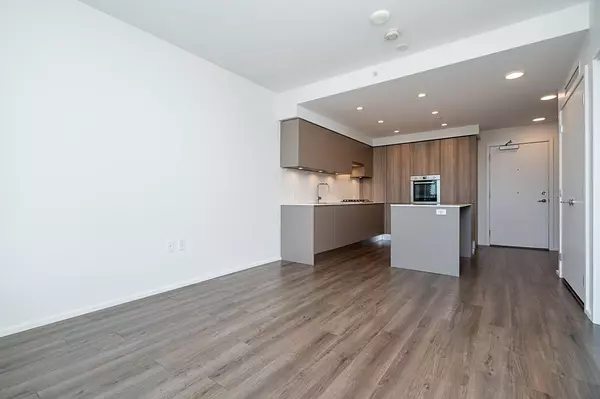 Burnaby, BC V3J 0M1,3809 Evergreen PL #708