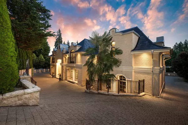 West Vancouver, BC V7V 2K1,2912 Mathers AVE