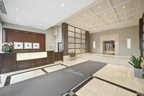 Vancouver, BC V6C 3T3,610 Granville ST #2214