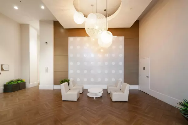 Surrey, BC V3T 0G5,13688 100 AVE #1606