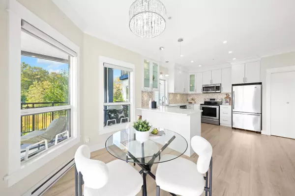 Delta, BC V4K 4V9,4955 River RD #213