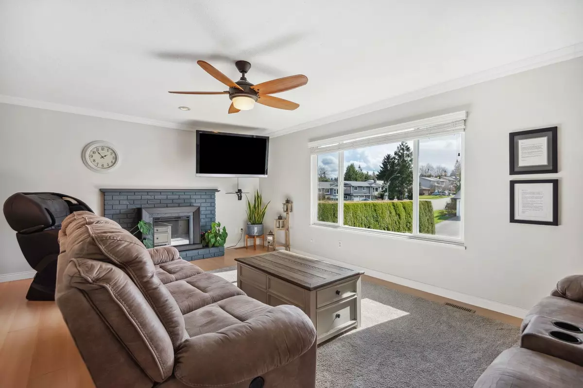 Langley, BC V1M 1L8,21247 94b AVE