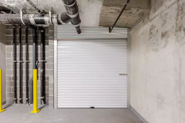 Langley, BC V2Y 3L7,8561 203a ST #209