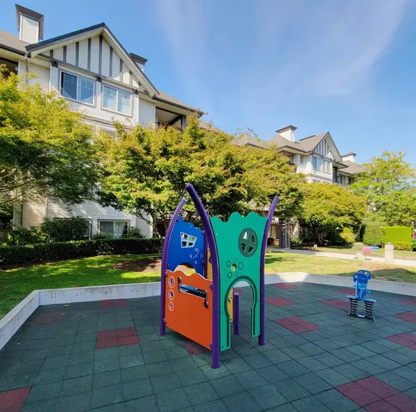 Langley, BC V4W 3M5,27358 32 AVE #126