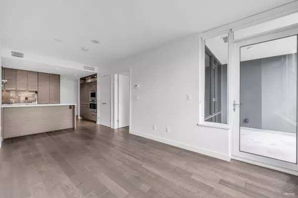 Richmond, BC V7C 0B9,7488 Lansdowne RD #601