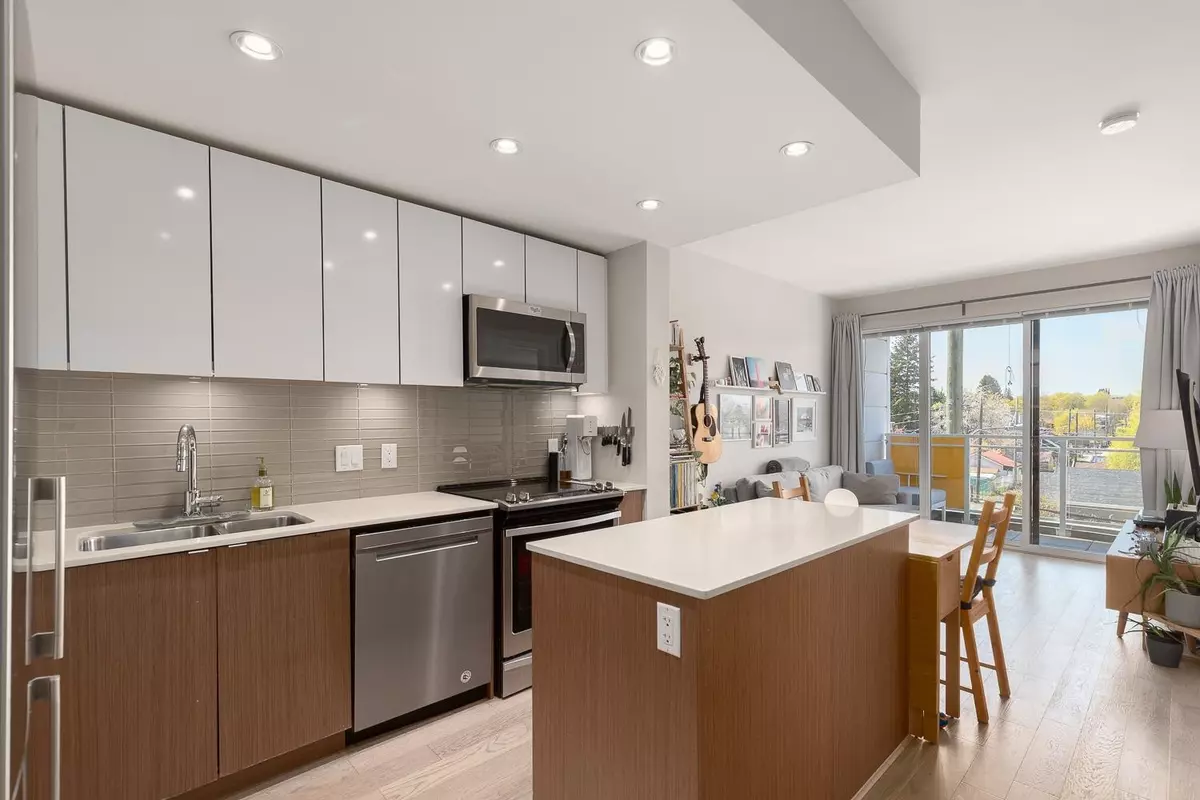 Vancouver, BC V5V 1K2,688 E 19th AVE #311