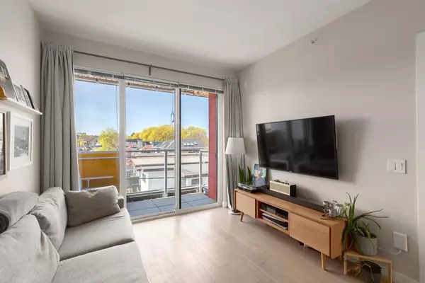 Vancouver, BC V5V 1K2,688 E 19th AVE #311