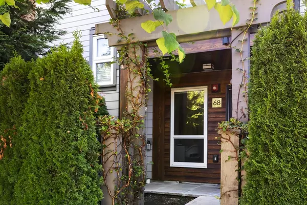 Langley, BC V2Y 0Y6,7947 209 ST #68