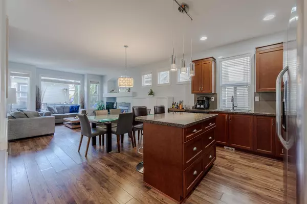 Surrey, BC V4N 5P1,6942 190th ST