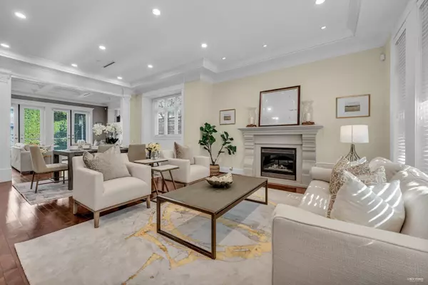 Vancouver, BC V6J 2Y8,2069 W 28th AVE