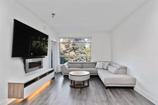 Port Coquitlam, BC V3C 0G9,2436 Kelly AVE #208