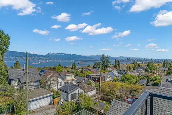 Vancouver, BC V6R 1S6,4541 W 5th AVE