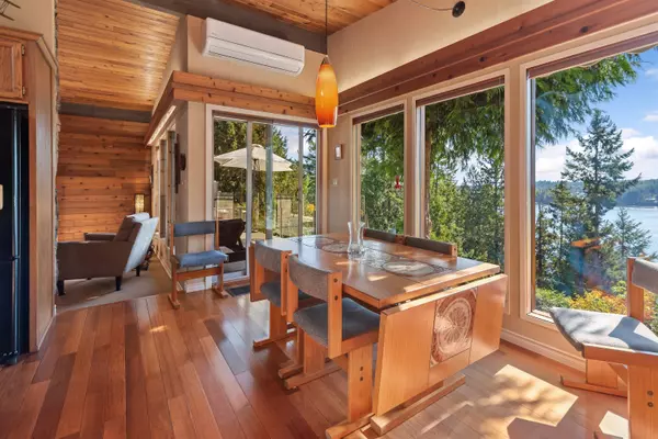 Garden Bay, BC V0N 1S1,4837 Sinclair Bay RD