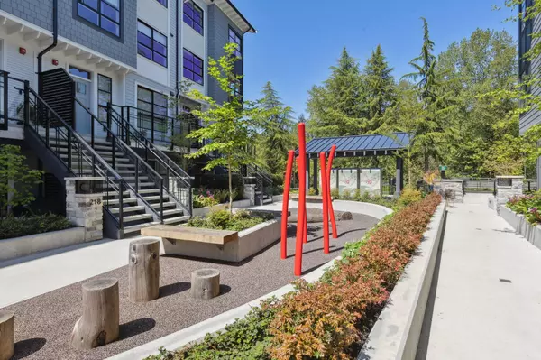 North Vancouver, BC V7H 1E2,2045 Heritage Park LN #110