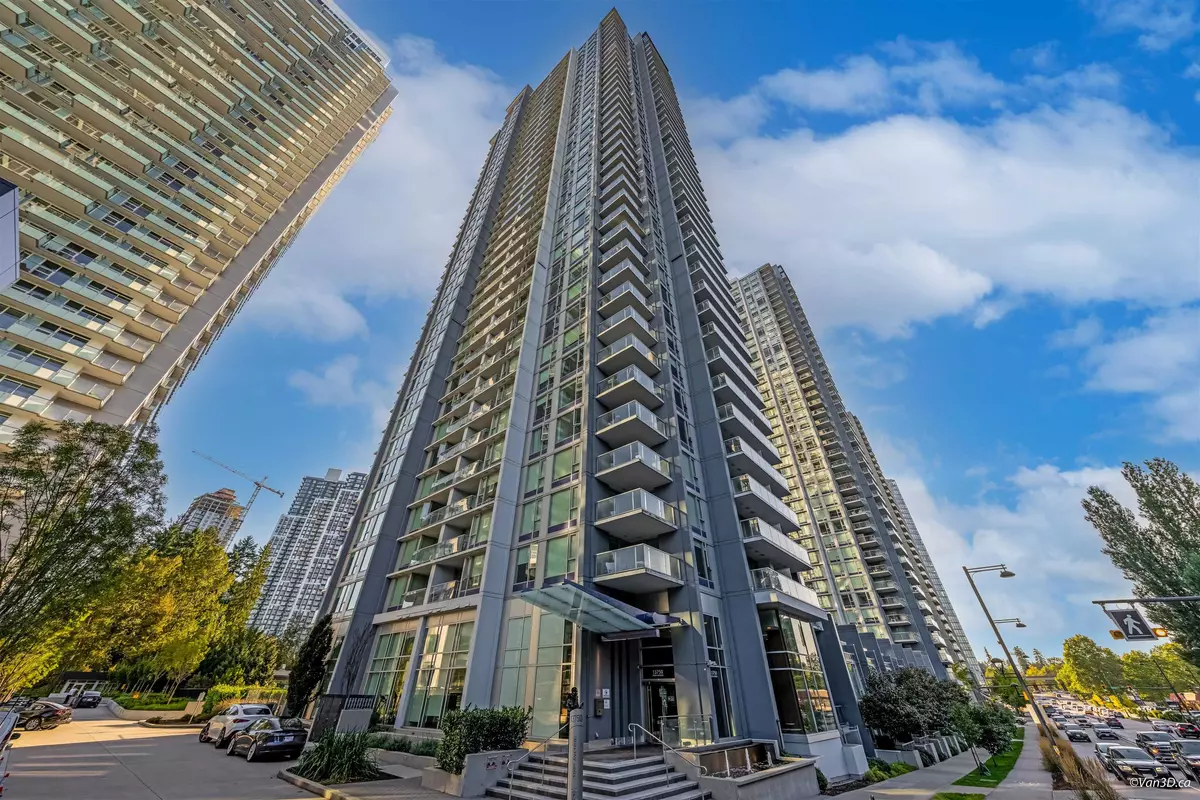 Surrey, BC V3T 0L3,13750 100 AVE #1515