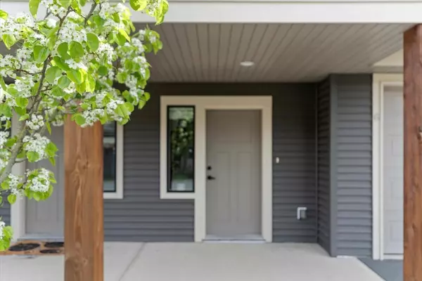 Agassiz, BC V0M 1A2,7435 Morrow RD #6