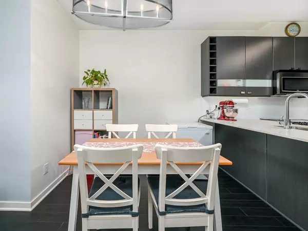 Langley, BC V3A 0G4,5655 210a ST #130