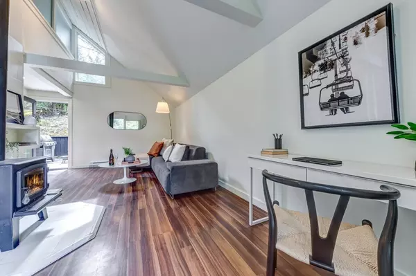 Whistler, BC V8E 0G5,9218 Pinetree LN