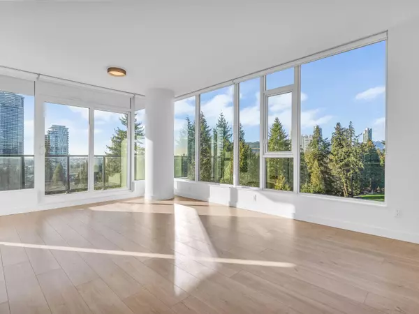 Coquitlam, BC V3K 3N2,595 Austin AVE #1208