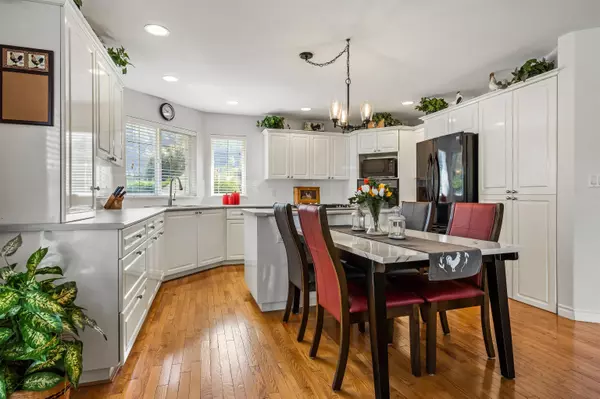 Rosedale, BC V0X 1X1,9871 Parkwood DR