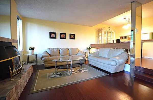 Surrey, BC V4A 1X6,15313 19 AVE #105